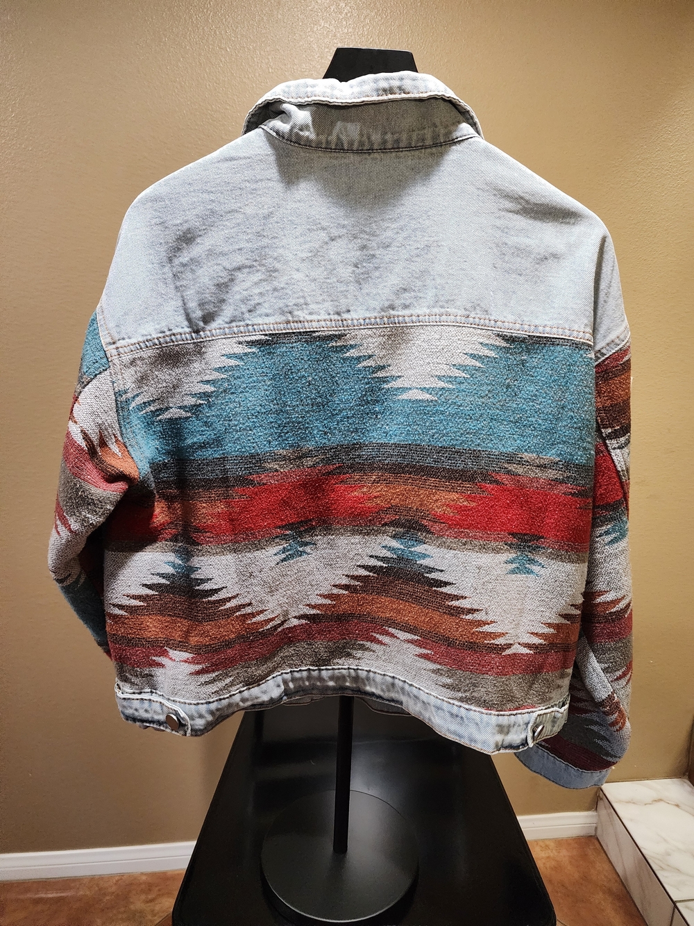 Women's Denim Aztec Pattern Jacket - Multicolor - Picture 2 of 3